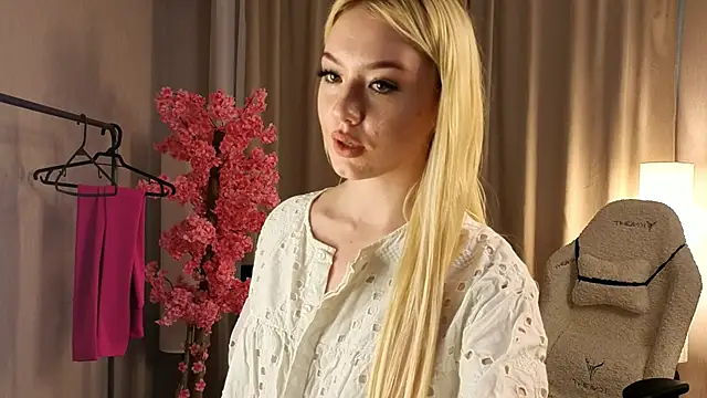 Flirty lee online show from October 8, 2:21 pm