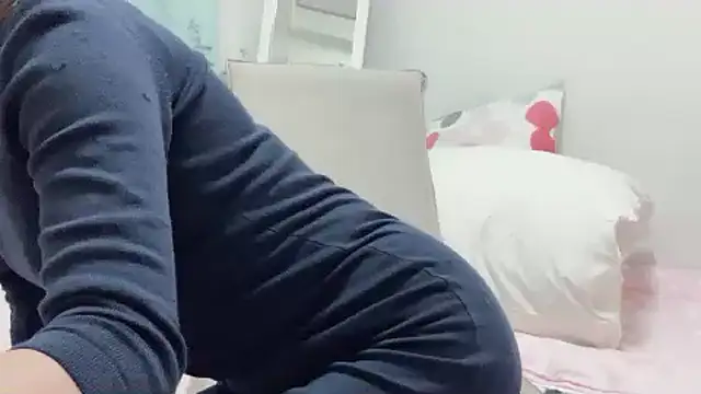 RIjiejie2 online show from November 16, 2:50 pm