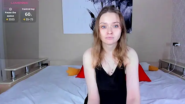 Linda Bryant-Eva online show from November 6, 2:17 am