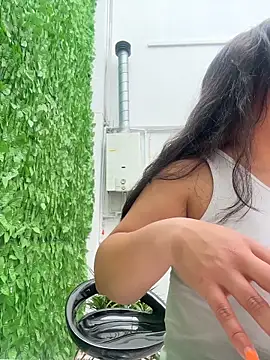 ROUSE SINCLAIR online show from December 15, 6:24 pm