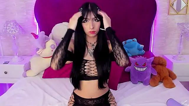 LaylaaDoll online show from October 3, 7:19 pm