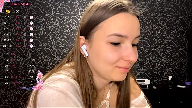 GemmaGunter online show from December 19, 8:12 pm