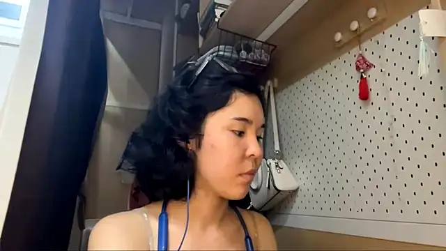 JennyCarpenter online show from May 26, 12:37 pm