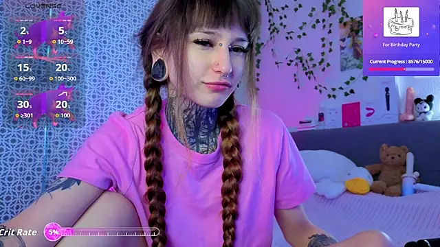 LilithPoison online show from May 8, 6:10 pm