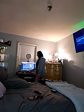  ULTRAVIOLET  online show from October 5, 1:43 am
