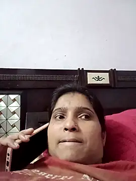 aliya-jaan71 online show from November 11, 2:47 pm