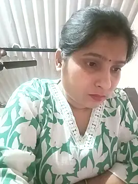 aliya-jaan71 online show from April 8, 5:26 pm