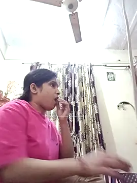 aliya-jaan71 online show from November 24, 6:54 pm