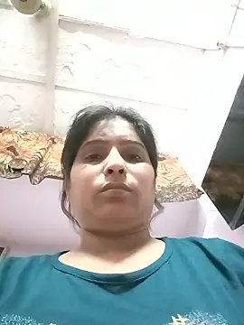 aliya-jaan71 online show from April 7, 12:51 pm