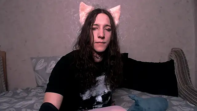 SilverMuse  online show from October 12, 2:36 am