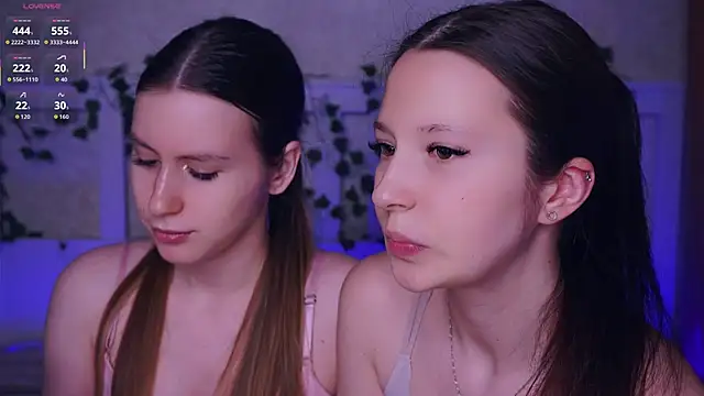 GabrielleLynchard online show from March 25, 8:56 pm