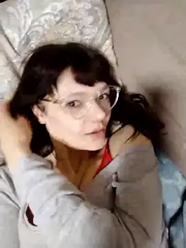 AliceSwan1122 online show from April 30, 6:24 pm