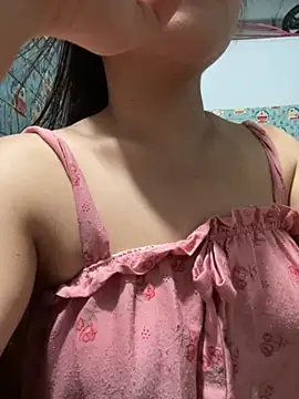 Trang-cute18 online show from September 17, 12:25 pm