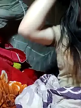 emilyzz online show from May 10, 1:57 pm