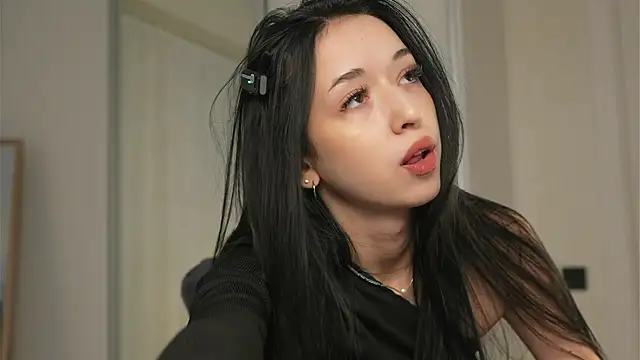 blade emi  online show from September 27, 9:49 am