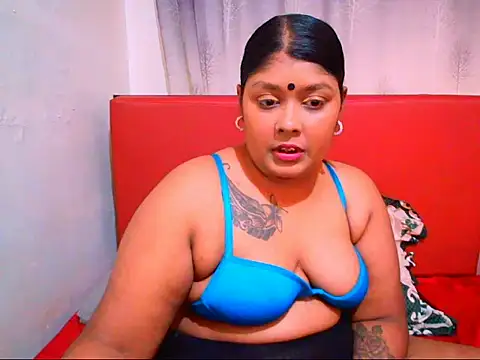 IndianBarbie00 online show from September 27, 7:37 am