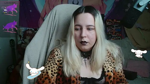 minnie chan online show from October 3, 7:24 am