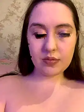 siennsky online show from November 3, 11:42 pm