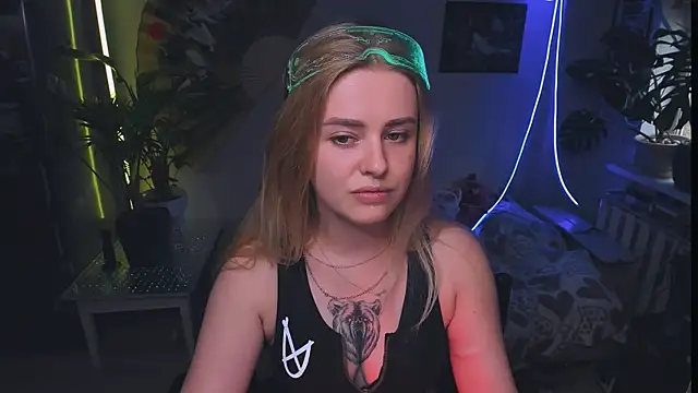 Alexa  Pears online show from September 20, 2:04 pm