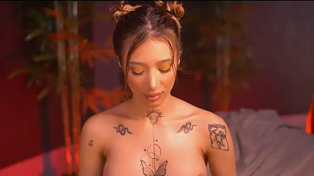 SiennaJayden online show from October 10, 5:40 pm