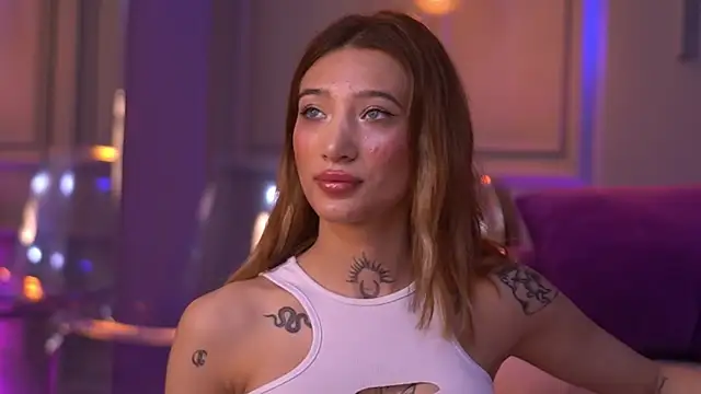 SiennaJayden online show from October 8, 5:17 pm