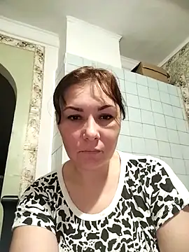 Mia24Blove online show from October 13, 4:20 pm