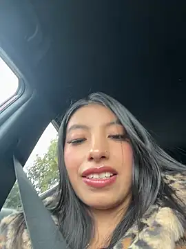 Tiffany Low online show from May 26, 3:55 pm