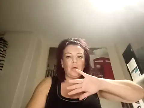 PoppyPrincessxox online show from September 27, 9:22 pm