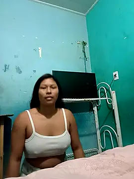 Garota-secreta25 online show from October 6, 2:28 am