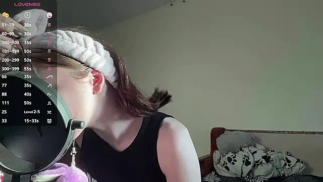 MargarettNewbie online show from October 21, 4:05 am