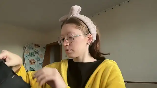 MargarettNewbie online show from September 30, 4:29 am