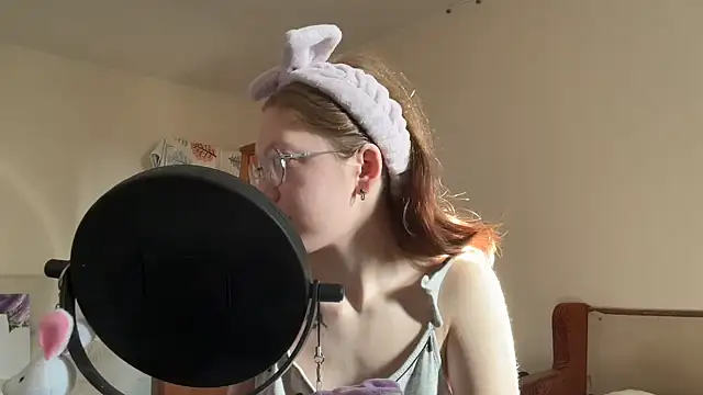 MargarettNewbie online show from October 9, 5:11 am