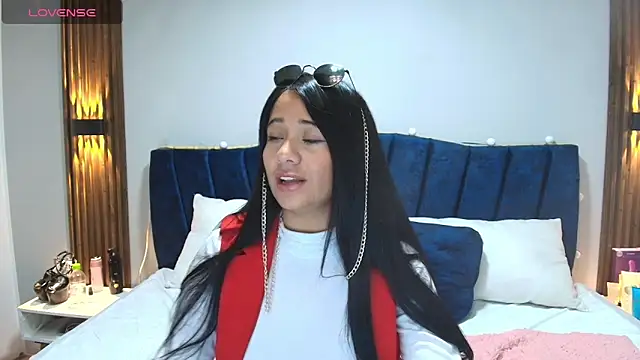 MiaHotmez online show from October 3, 4:56 pm