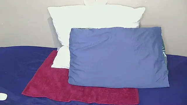 Serafynn online show from October 19, 12:45 am