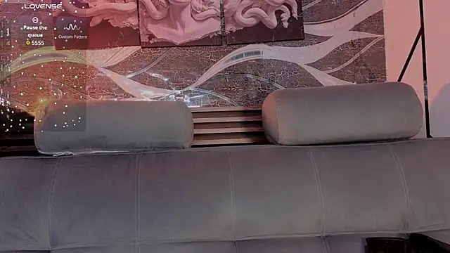 Angel-dragun online show from May 15, 3:54 am
