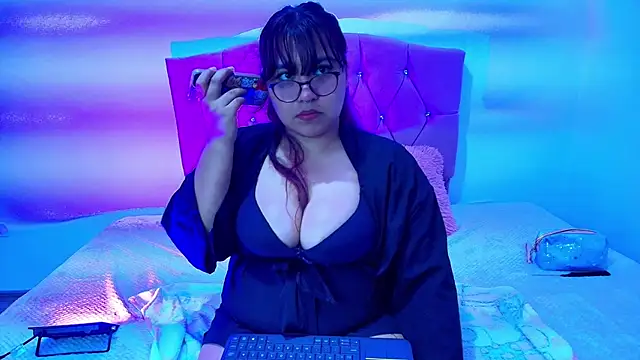 Ruby Nooir online show from October 8, 12:37 am