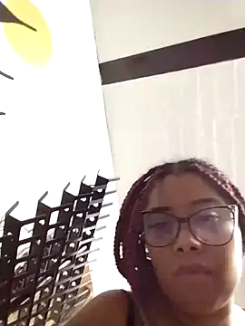 Ebony-Goddess19 online show from November 4, 10:04 pm