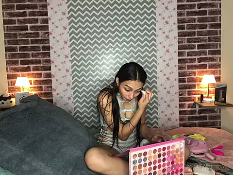 KaMila M00N online show from October 8, 3:05 pm