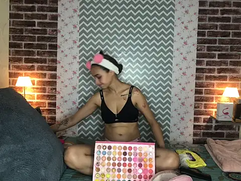 KaMila M00N online show from October 10, 4:34 pm