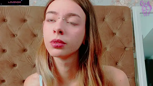 CoraVex online show from October 21, 4:27 am