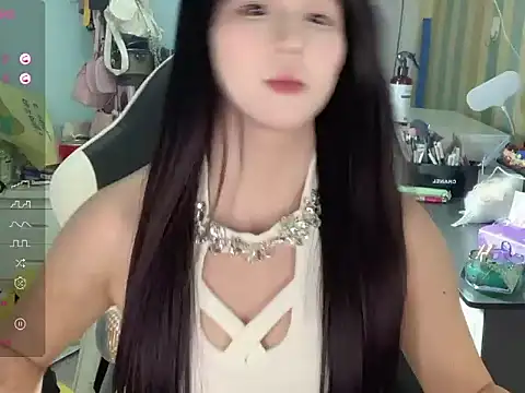 QiQi--77 online show from September 20, 1:53 pm