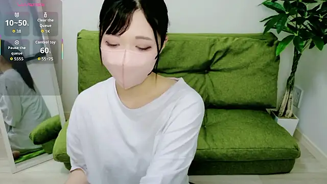 Yuna Yunachi online show from September 22, 2:43 am