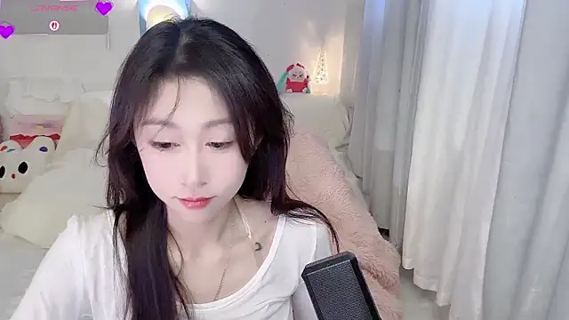 ai-ai-mi online show from March 8, 2:59 am