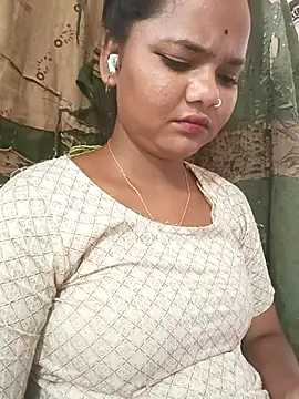 Hot Shredha online show from October 24, 1:29 pm