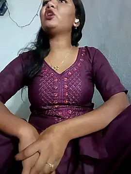 Hot Shredha online show from October 25, 2:57 pm