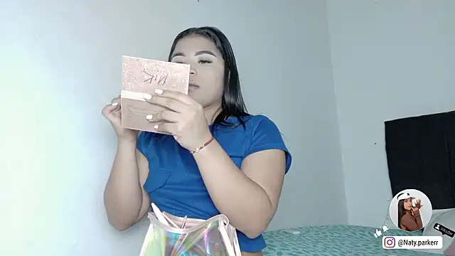 Natashaparker   online show from March 25, 10:45 pm