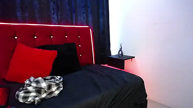 Geraldcruz  online show from October 2, 2:44 pm
