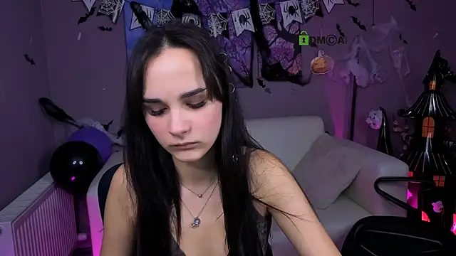 ariana ross7 online show from November 1, 8:24 pm