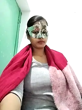 ms-naina online show from January 7, 6:44 pm