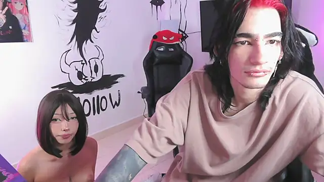 Everlong  online show from October 9, 8:35 pm